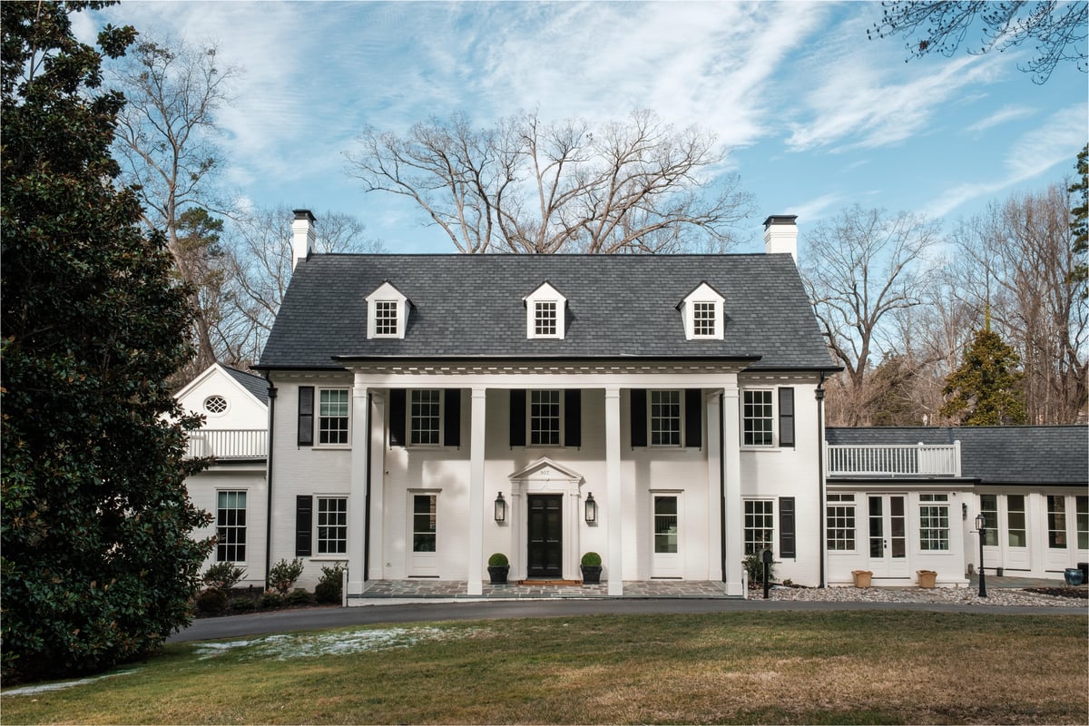 White brick Colonial Revival